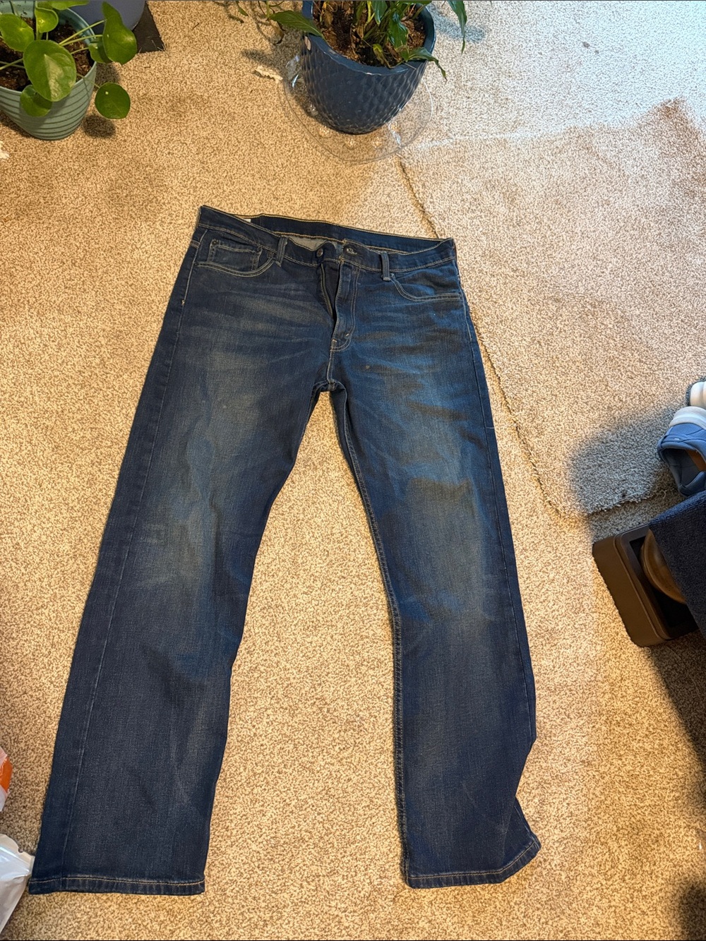 Levi's Relaxed Fit Men's Jeans in Dark Blue